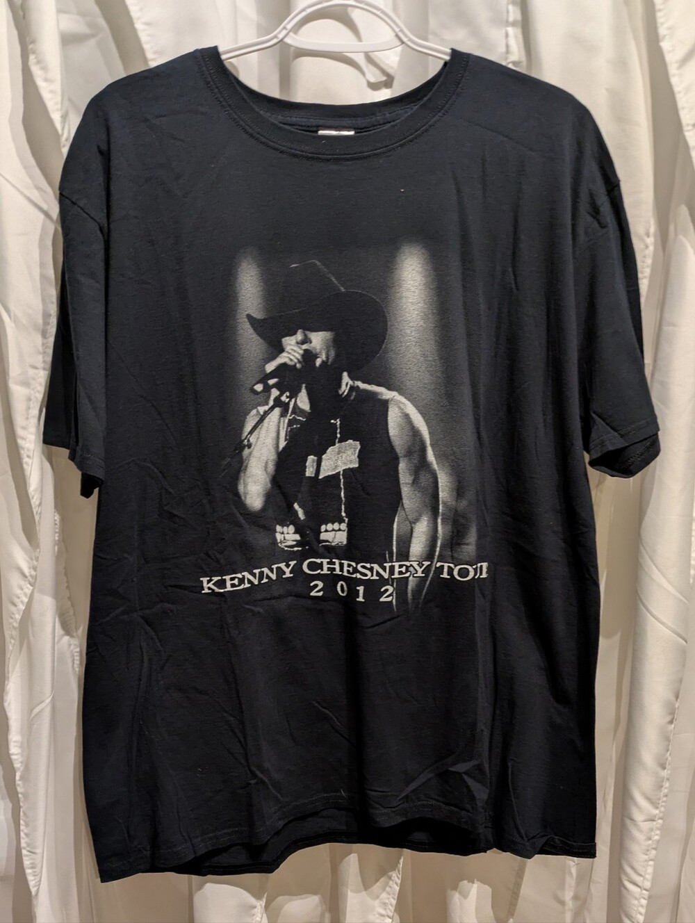 14 Kenny Chesney Tour 2012 Brothers of the Sun Graphic T-Shirt Black XL
